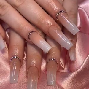 Meet your Posher, Destinie